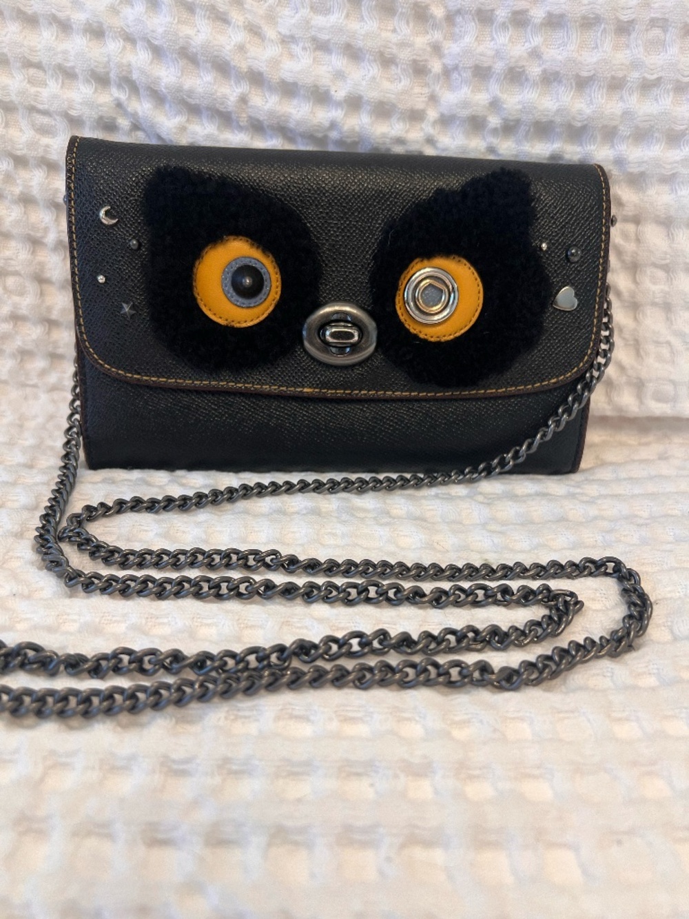 Coach F22768 Bear Chain Turnlock Crossbody Black Wallet On Chain Clutch Limited